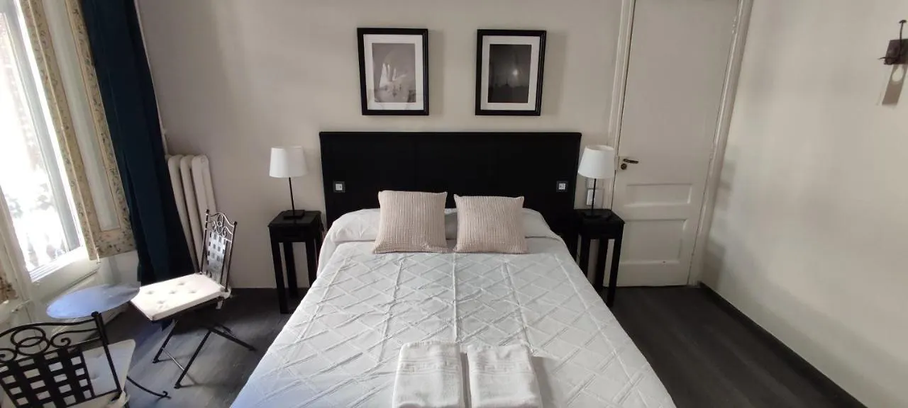 Casa Consell Bailen, Guest House Barselona